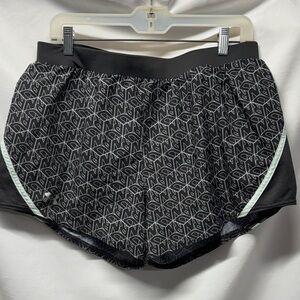 Under Armour Black and White Patterned Athletic Shorts